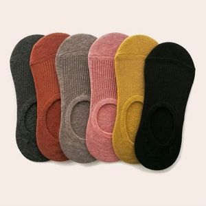NEW! 6 Pairs of Multi-Color No Show Socks
